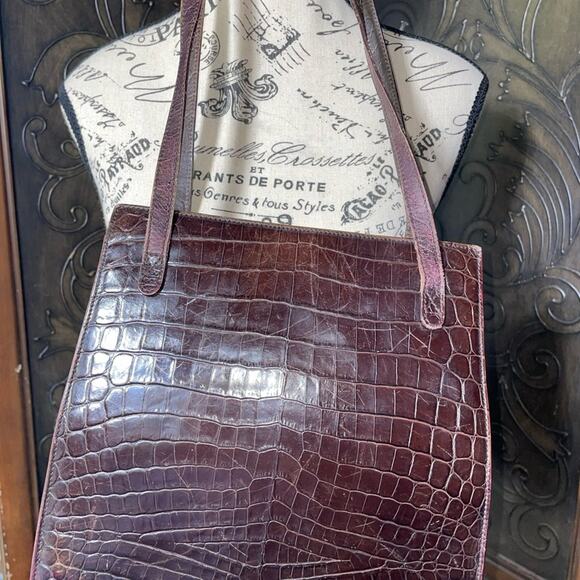 Salvatore Ferragamo Croc Embossed Gancini Shoulder bag Purse Mahogany - Picture 2 of 9